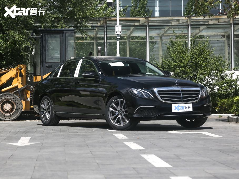 2020YE Ŀ E 260 L