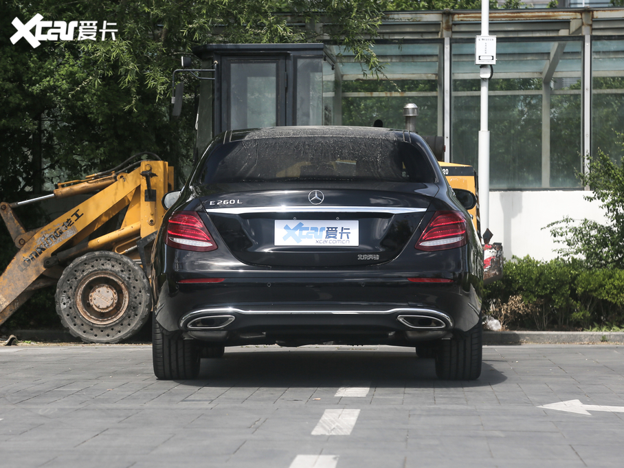 2020YE Ŀ E 260 L