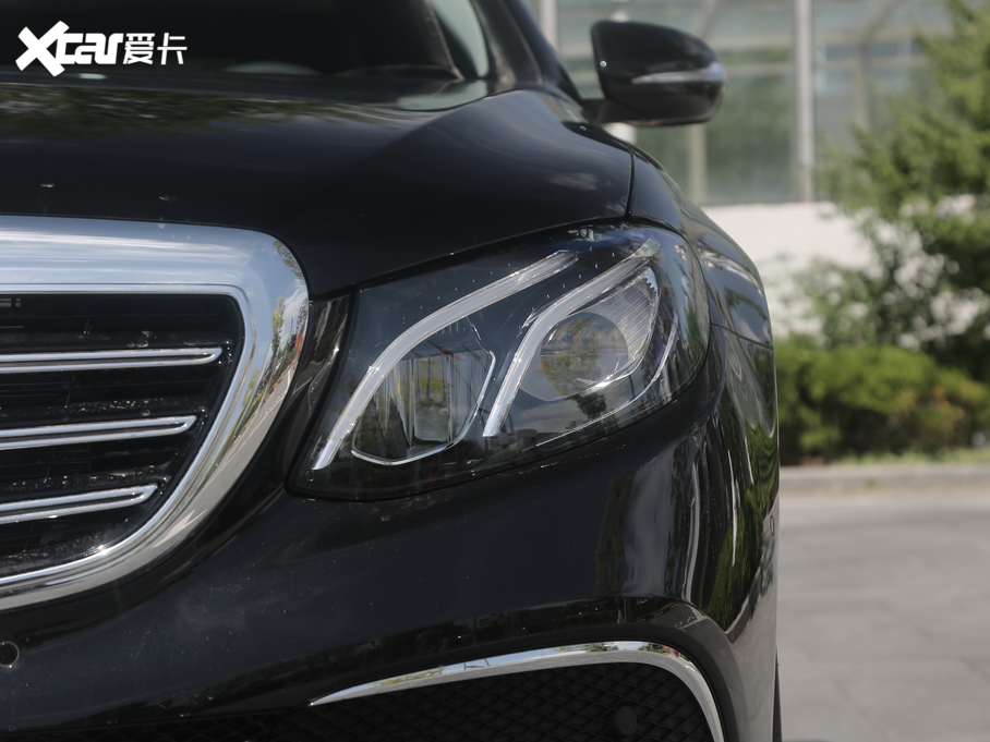 2020YE Ŀ E 260 L