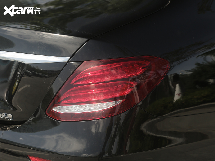 2020YE Ŀ E 260 L