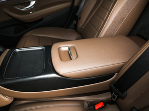 2020E 300 L \(yn)(dng)A g