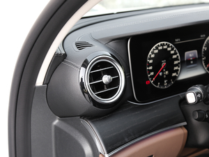 2020E 300 L \ӺA п؅^