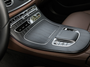 2020E 300 L \ӺA п؅^