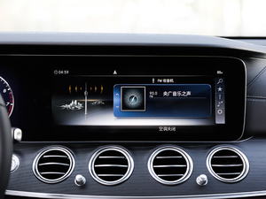 2020E 300 L \ӺA п_@ʾ