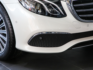 2020E 300 L A (x)(ji)^