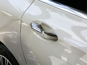 2020E 300 L A (x)(ji)^