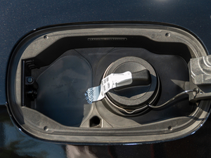 2020Ŀ E 260 L \ (ji)^