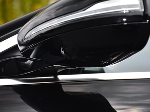 2020Ŀ E 350 L 4MATIC \ ^