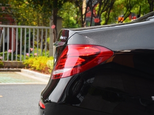 2020Ŀ E 350 L 4MATIC \ ^