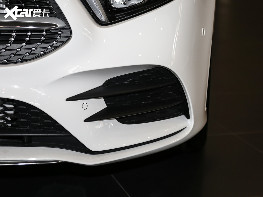 2020YA A 200 L \I܇