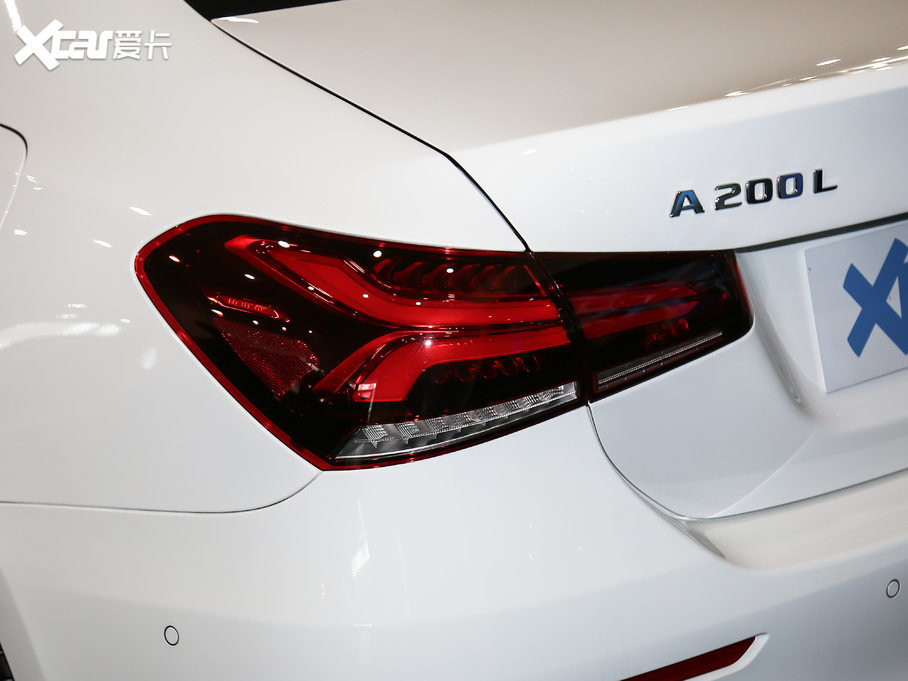 2020YA A 200 L \I܇