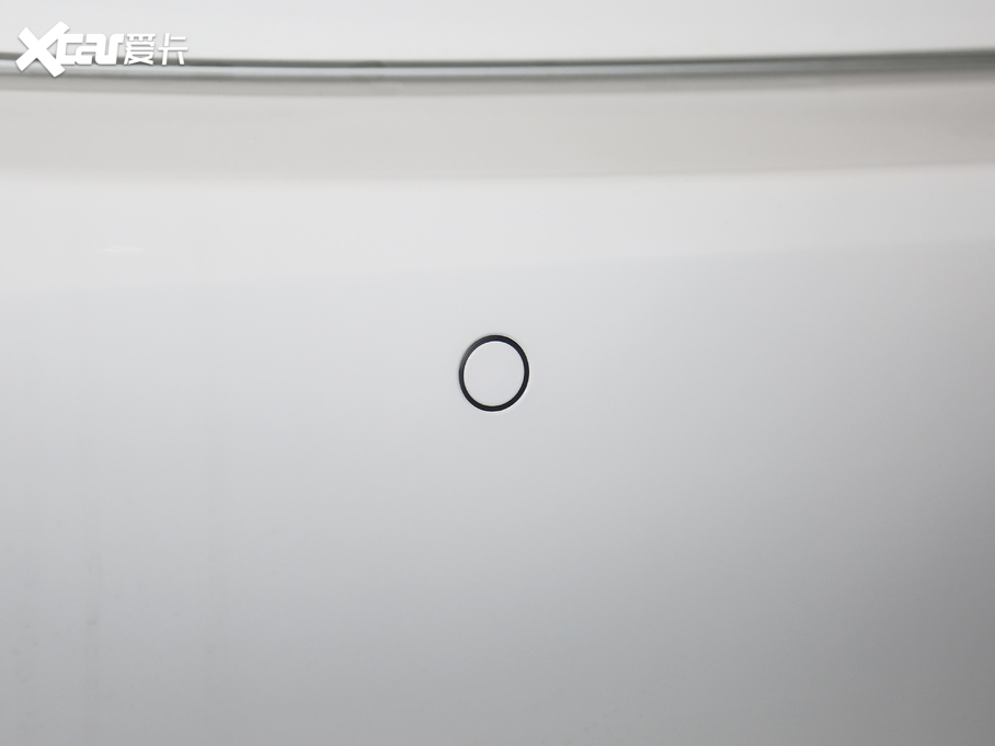 2020YA A 200 L \I܇