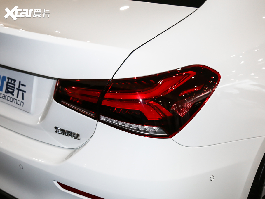 2020YA A 200 L \I܇