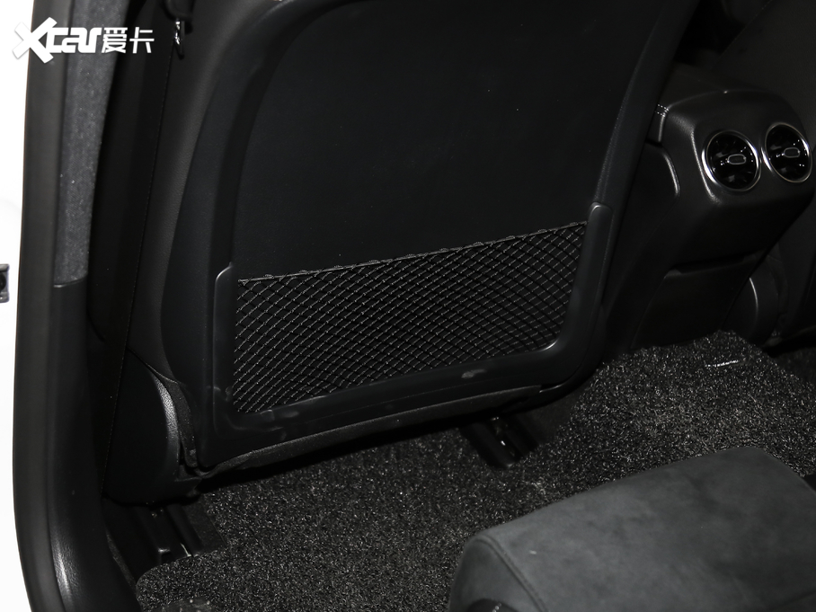 2020YA A 200 L \I܇