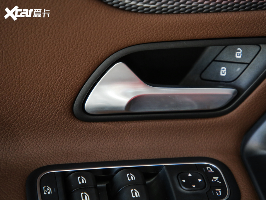 2020YA A 200 L \I܇