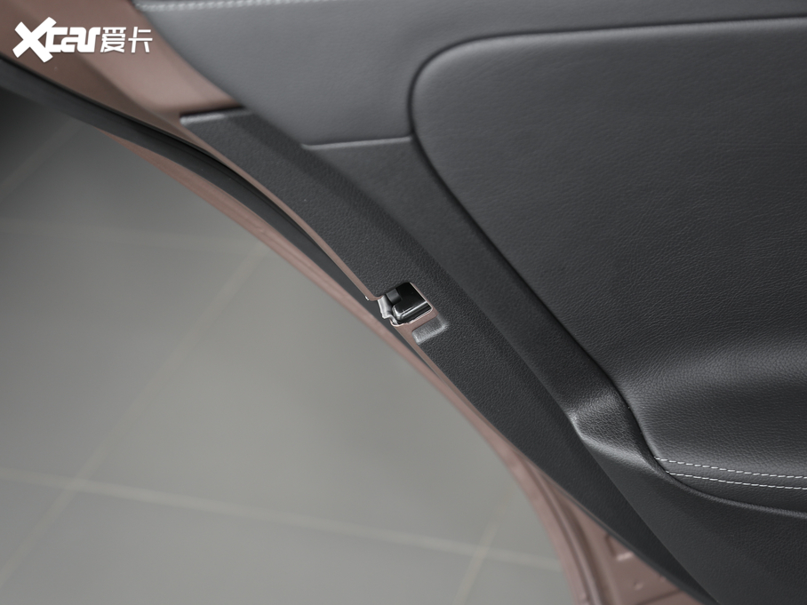 2020YA Ŀ A 200 L \I܇r