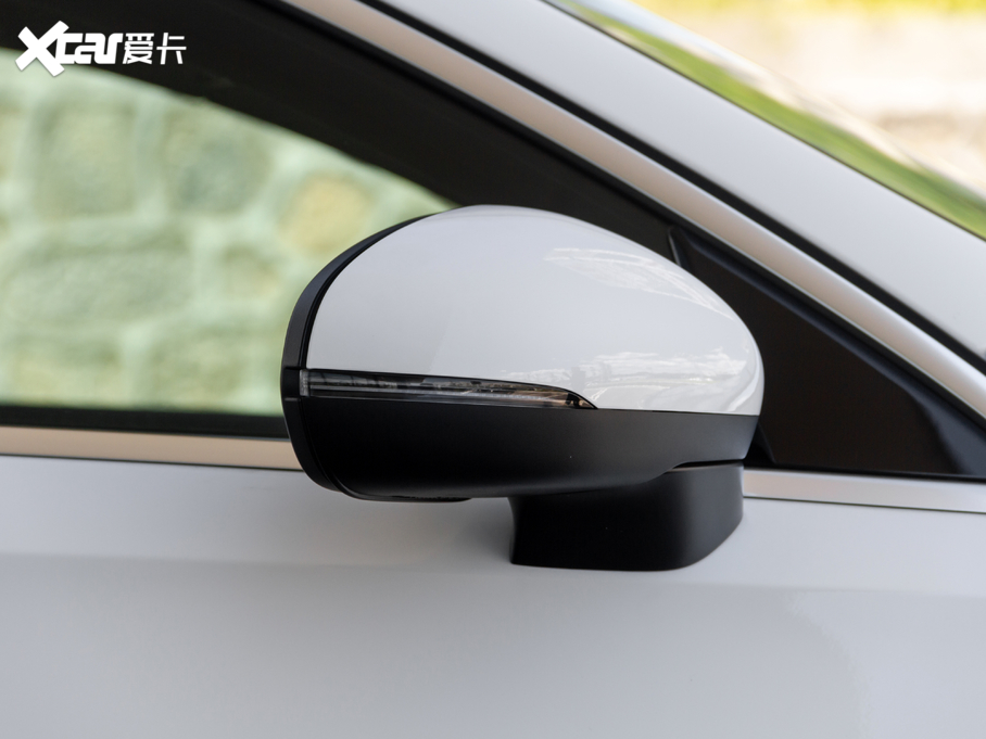 2020YA Ŀ A 200 L \I܇Ӹ