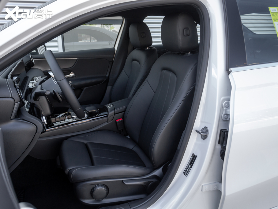 2020YA Ŀ A 200 L \I܇Ӹ