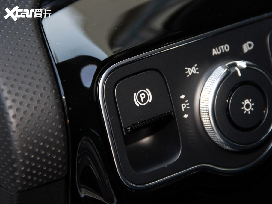 2020YA Ŀ A 200 L \I܇Ӹ