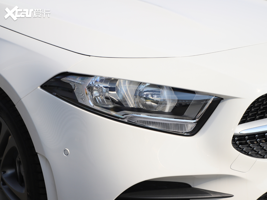 2020��YA�� �¿� A 180 L �\���I܇