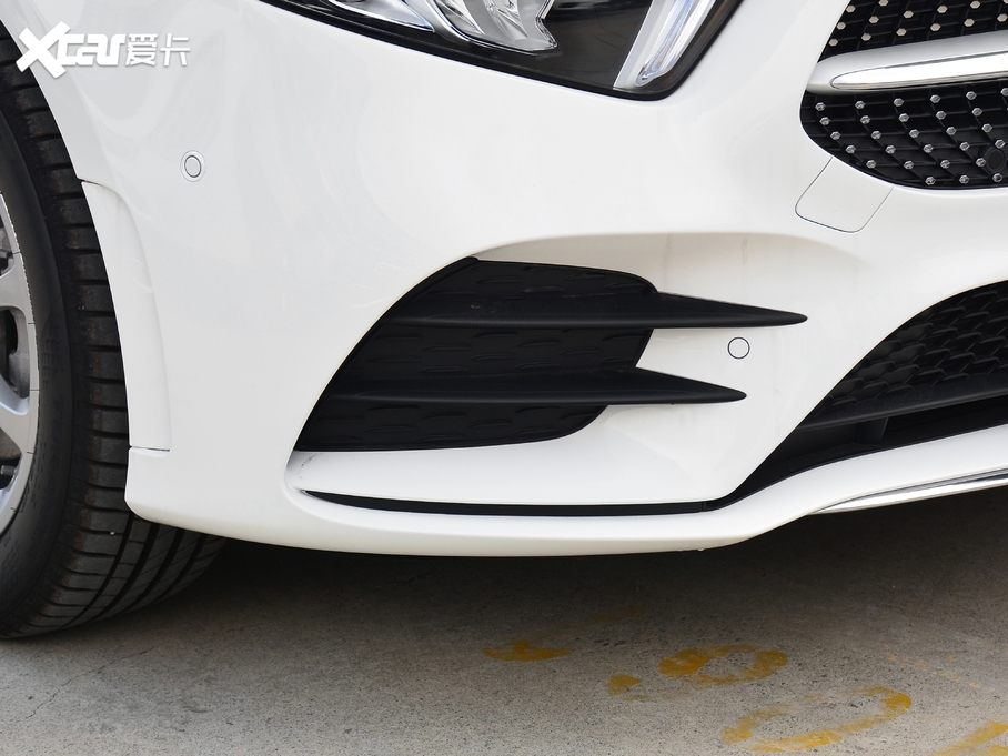 2020YA Ŀ A 200 L \I܇r