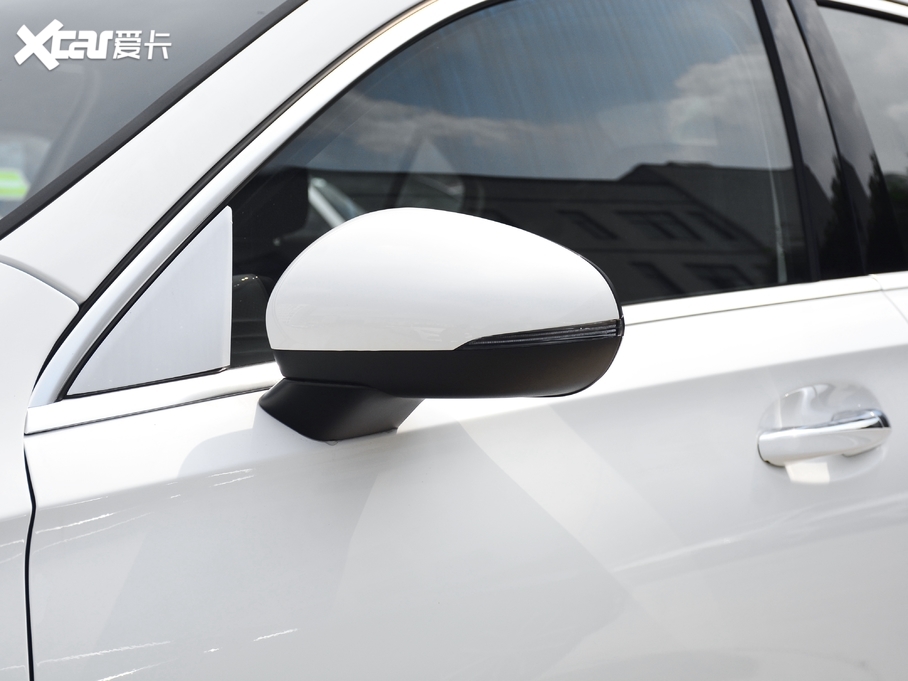 2020YA Ŀ A 200 L \I܇r