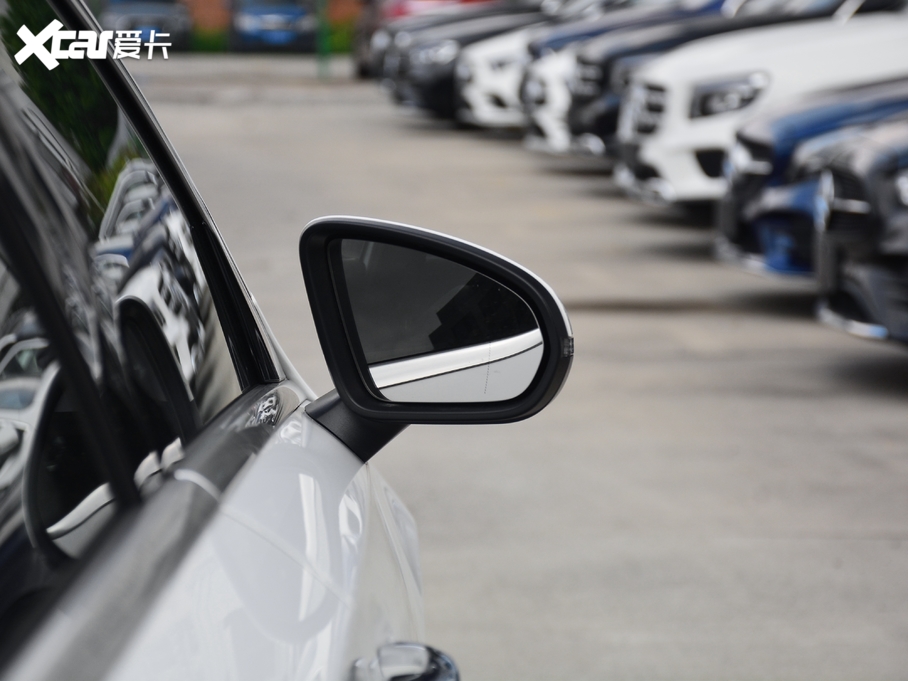 2020YA Ŀ A 200 L \I܇r