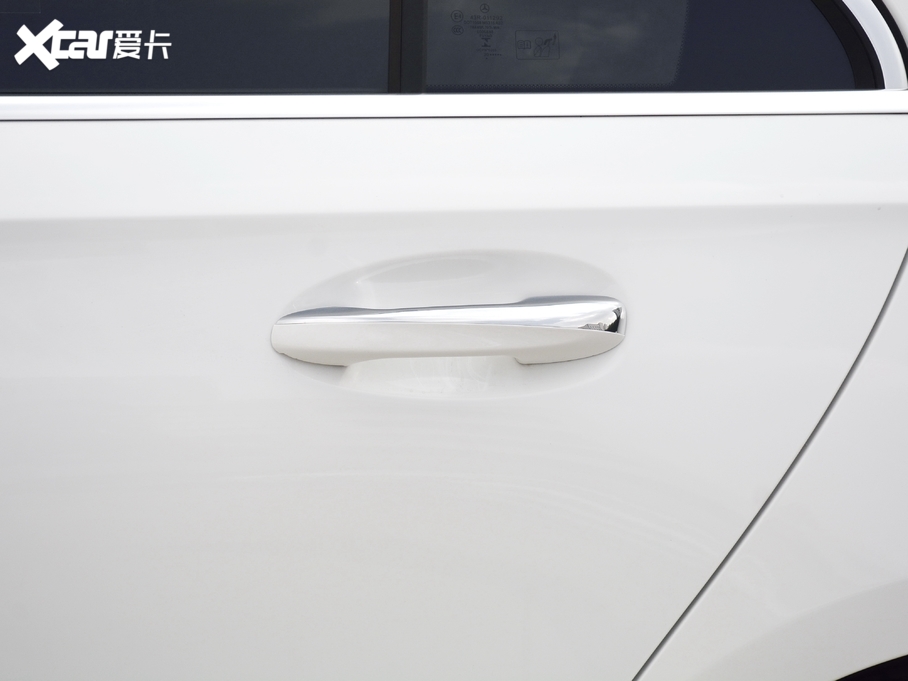 2020YA Ŀ A 200 L \I܇r