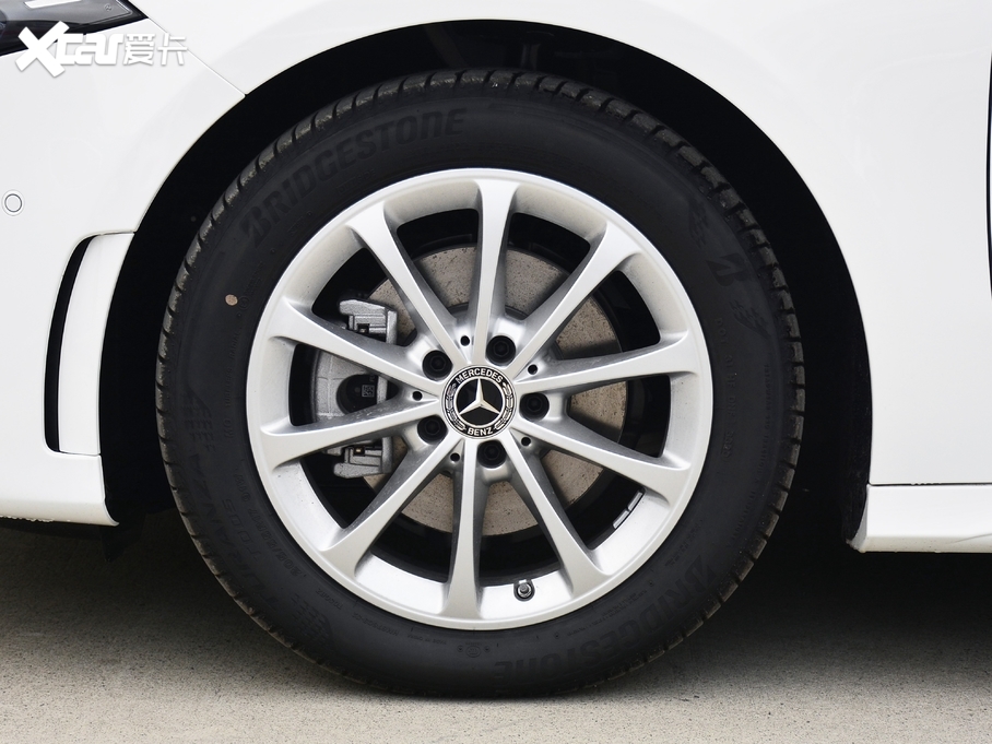 2020YA Ŀ A 200 L \I܇r