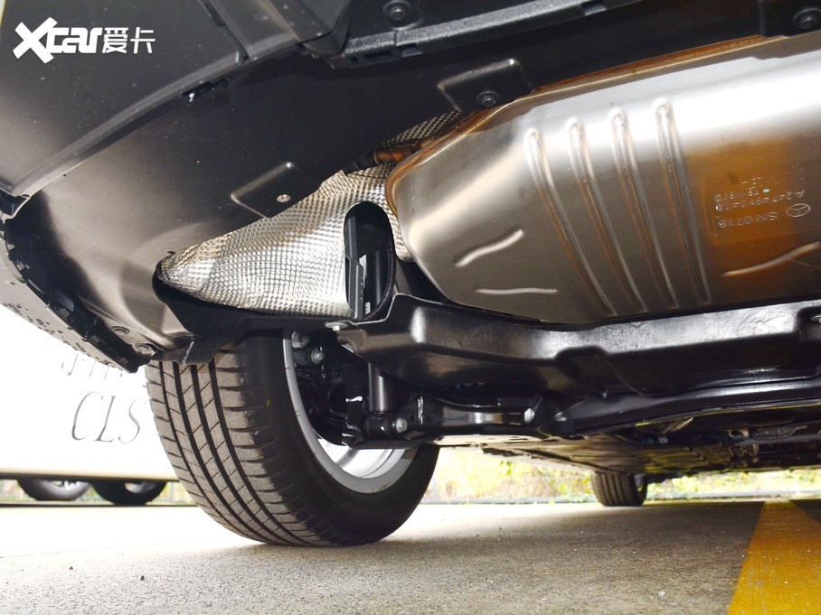 2020YA Ŀ A 200 L \I܇r