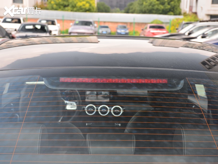 2020YA Ŀ A 200 L \I܇r