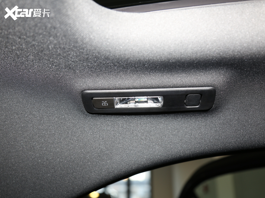 2020YA Ŀ A 200 L \I܇Ӹ