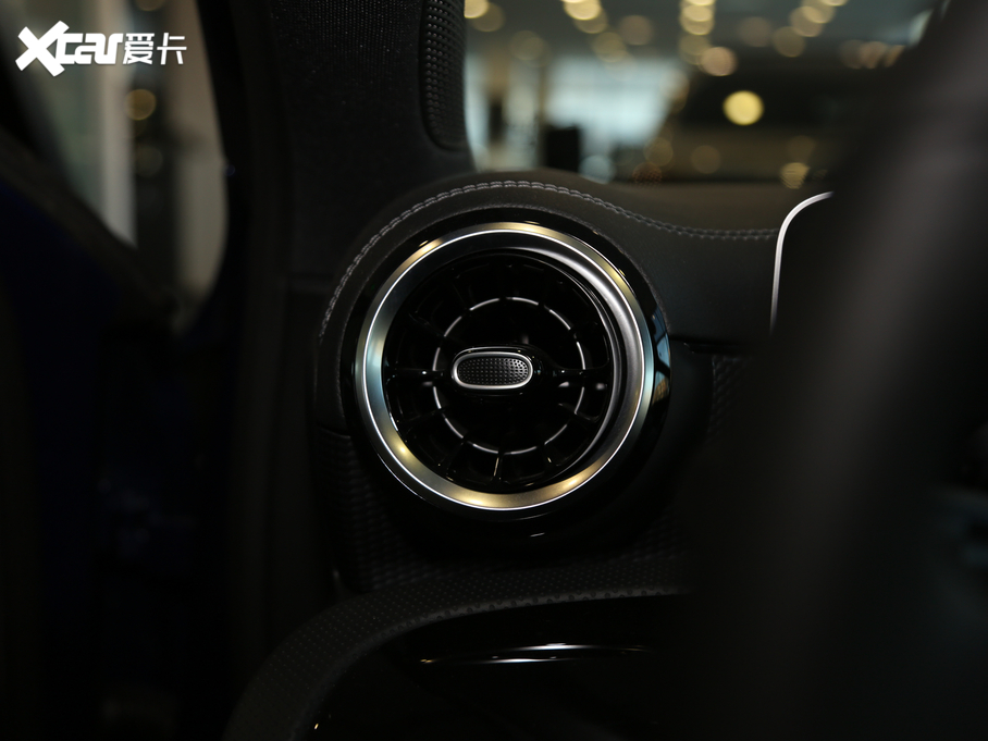 2020YA Ŀ A 200 L \I܇Ӹ