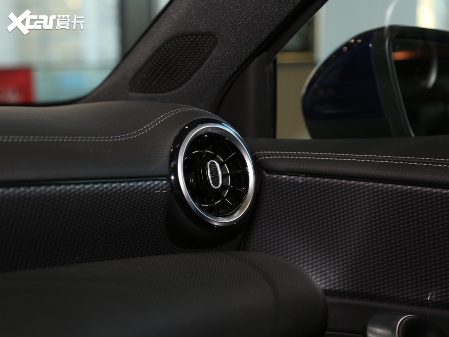 2020YA Ŀ A 200 L \I܇Ӹ