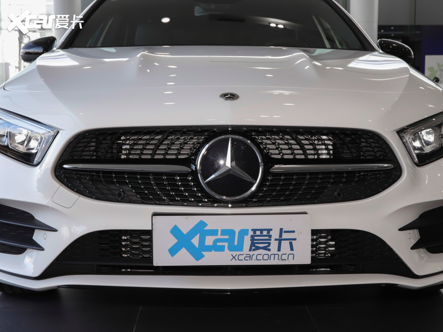 2020YA Ŀ A 220 L 4MATIC \I܇