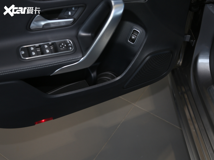 2020YA(j) A 200 L