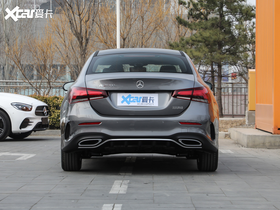 2021��YA�� A 200 L �\(y��n)���I܇�r����