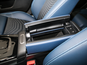 2020A 180 L \I܇ п؅^