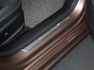 2020Ŀ A 200 L \I܇r g