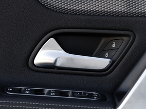 2020Ŀ A 200 L \I܇Ӹ g