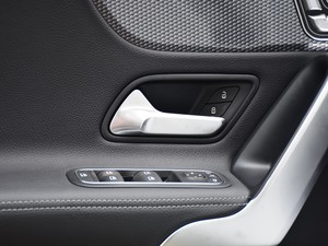 2020Ŀ A 200 L \I܇r g