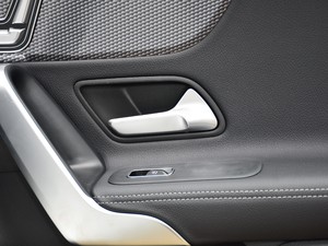 2020Ŀ A 200 L \I܇r g