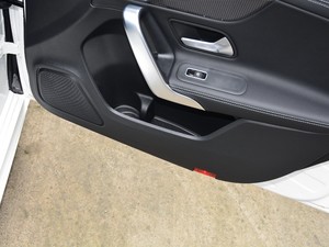 2020Ŀ A 200 L \I܇r g