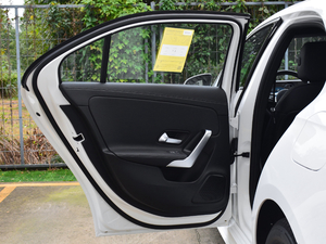 2020Ŀ A 200 L \I܇r ܇T