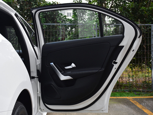 2020Ŀ A 200 L \I܇r g