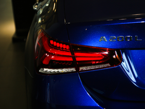 2020Ŀ A 200 L \I܇Ӹ ^