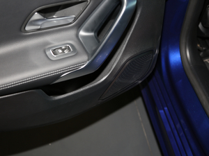 2020Ŀ A 200 L \I܇Ӹ g