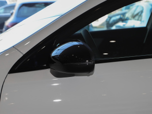 2020Ŀ A 220 L 4MATIC \I܇ ^