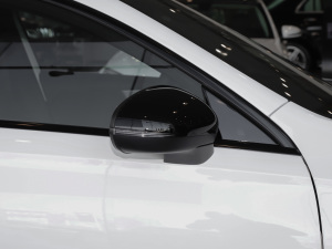 2020Ŀ A 220 L 4MATIC \I܇ ^