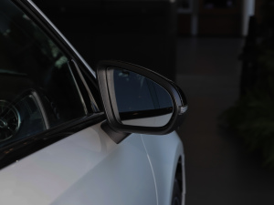 2020Ŀ A 220 L 4MATIC \I܇ ^